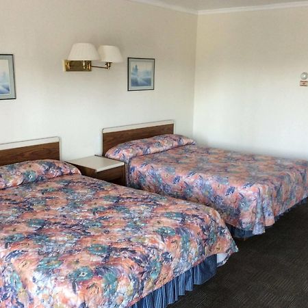 Embassy Motel Kingston Eksteriør billede